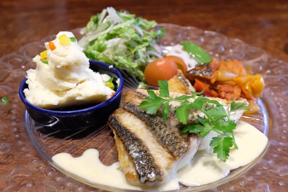 お魚のワンプレートランチ